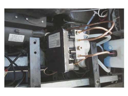 無(wú)人駕駛汽車(chē)教學(xué)設(shè)備